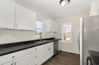 2919 S Service Dr in Red Wing, MN - Building Photo - Building Photo