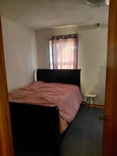 901 Old Homestead Ln, Unit Apt B in Virginia Beach, VA - Building Photo - Building Photo