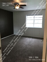 386 Cobblestone Dr in Colorado Springs, CO - Building Photo - Building Photo