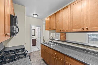 137 Park St in Burlington, VT - Foto de edificio - Building Photo