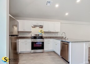 109 E Harvard St in Inverness, FL - Building Photo