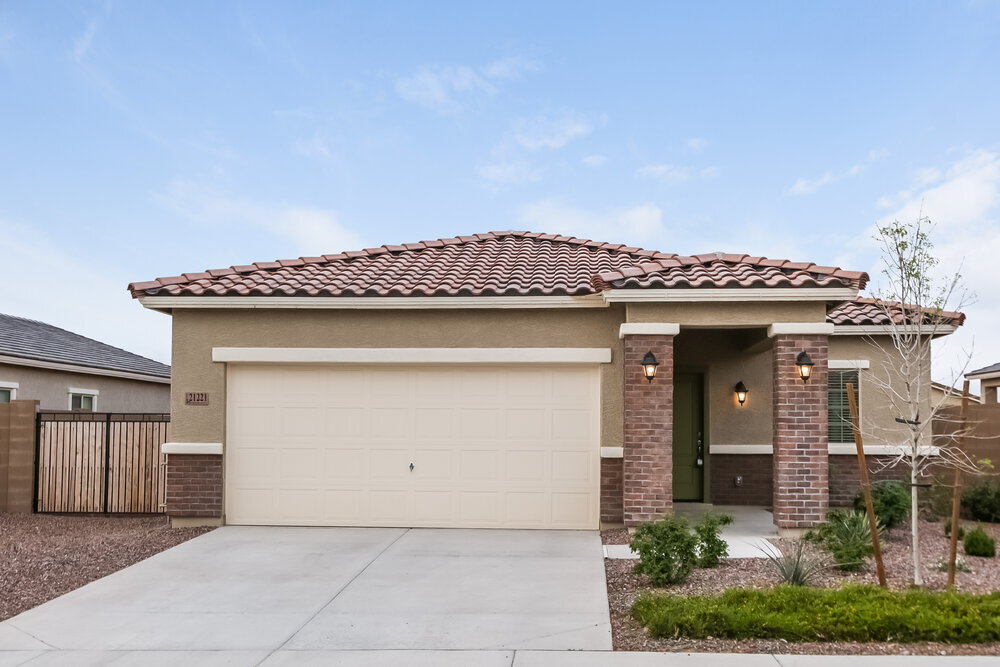 21221 W Hubbell St in Buckeye, AZ - Building Photo