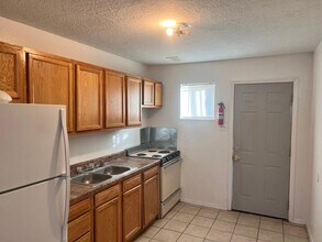 3413 Ross Ave SE in Albuquerque, NM - Building Photo - Building Photo