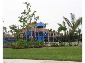 3072 N Evergreen Cir in Boynton Beach, FL - Foto de edificio - Building Photo