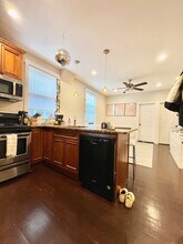 719 Parker St, Unit 3 in Boston, MA - Building Photo - Building Photo