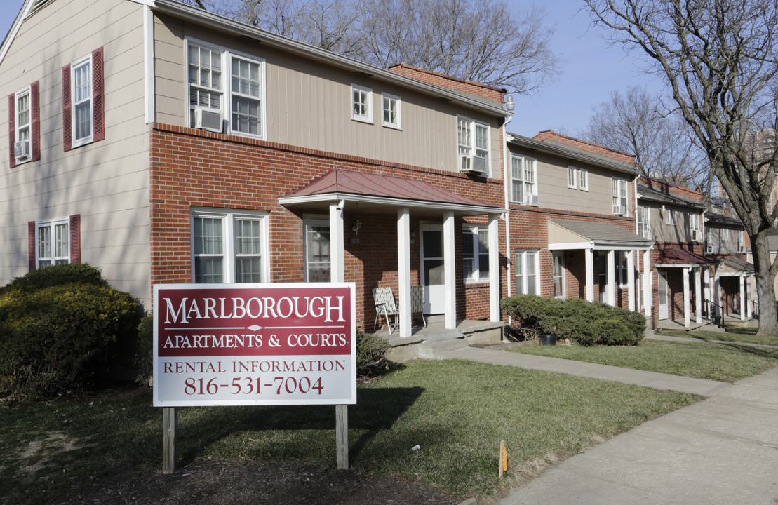 Marlborough Apartments in Kansas City, MO - Foto de edificio