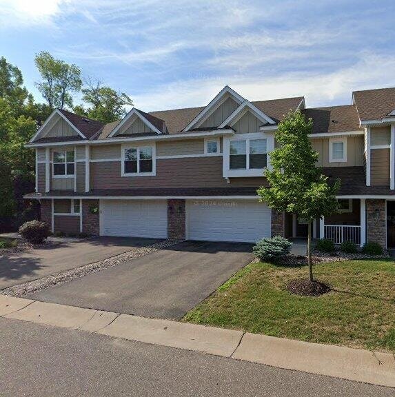 property at 3223 Red Oak Trail
