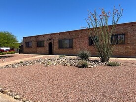 1964 Sonoita Dr in Sierra Vista, AZ - Building Photo