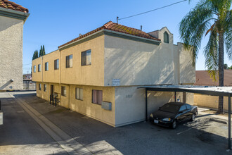 1006 S Record Ave in Los Angeles, CA - Building Photo - Building Photo