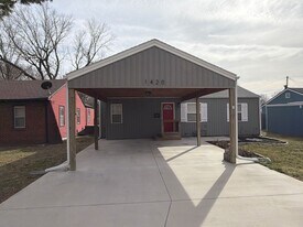 1420 E North St in Springfield, MO - Building Photo