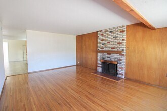 544 Princeton Pl in San Luis Obispo, CA - Building Photo - Building Photo