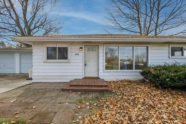 8620 Milan-Oakville Rd in Milan, MI - Building Photo - Building Photo