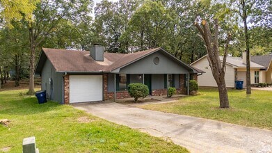 19 Oak Forest Dr in Maumelle, AR - Building Photo - Building Photo
