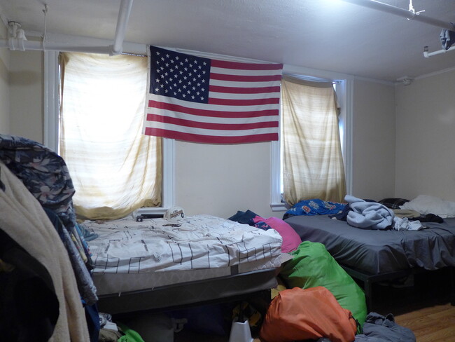 133 Chiswick Rd, Unit 10A in Boston, MA - Building Photo - Building Photo
