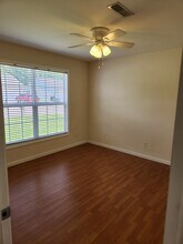 1643 Landon Ln, Unit Lovely Duplex in Murphysboro, IL - Building Photo - Building Photo