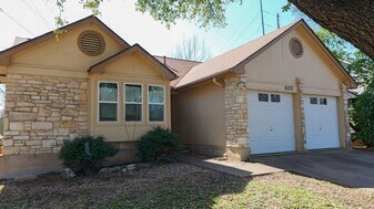 6223 Avery Island Ave in Austin, TX - Building Photo