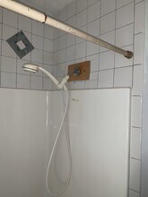 1740 Brompton Square, Unit Suite B in Powder Springs, GA - Foto de edificio - Building Photo