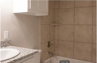 410 Grove in Perry, OK - Building Photo - Building Photo