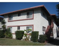 216-220 S Olive Ave in Alhambra, CA - Foto de edificio - Building Photo