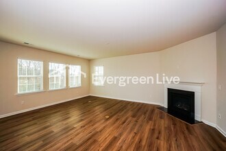 6466 Fairfax Ct in Maiden, NC - Building Photo - Building Photo