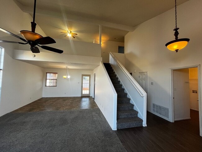 2816 Mesa Rd SE in Rio Rancho, NM - Building Photo - Building Photo