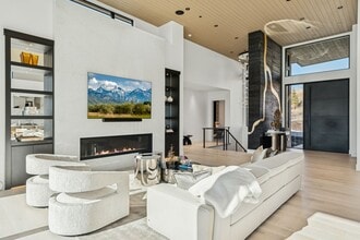 3404 Wapiti Cyn Rd in Park City, UT - Building Photo - Building Photo