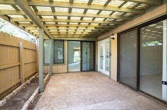 906 Silver Quail Ln in Austin, TX - Building Photo - Building Photo