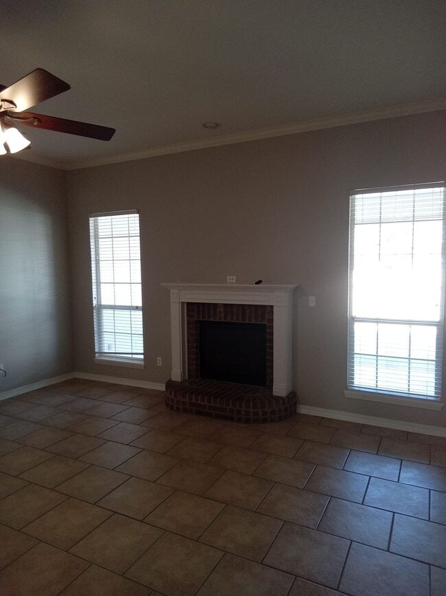 1605 Winchester Dr in Bossier City, LA - Building Photo - Building Photo
