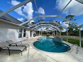 6302 Royal Palm Beach Blvd in West Palm Beach, FL - Building Photo - Building Photo
