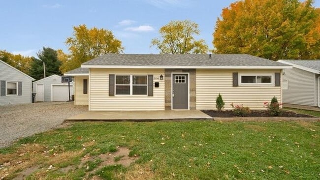 property at 1114 Ruddell Dr