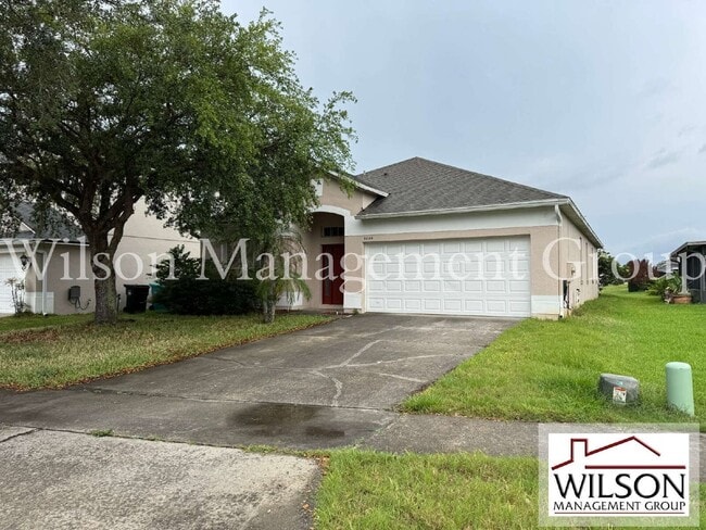property at 5004 Adair Oak Dr