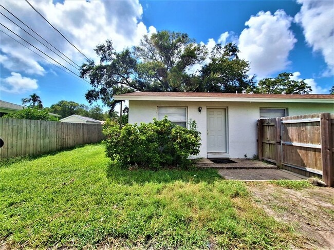 property at 11332 Walsingham Rd