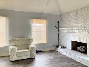 331 Terminal St in Houston, TX - Building Photo - Building Photo