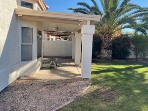 4307 E South Fork Dr in Phoenix, AZ - Foto de edificio - Building Photo