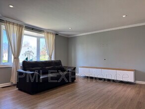 12808 Applecross Dr in Clinton, MD - Building Photo - Building Photo