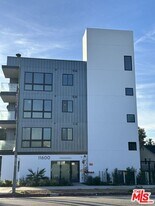 11600 National Blvd in Los Angeles, CA - Building Photo