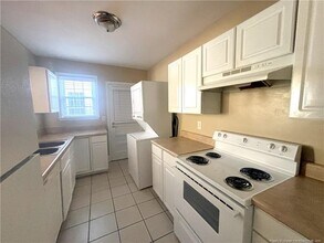 1519 Fort Bragg Rd in Fayetteville, NC - Building Photo - Building Photo