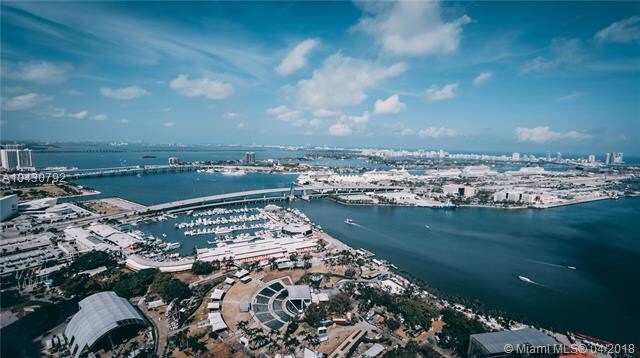 50 Biscayne Blvd-Unit -5006 in Miami, FL - Building Photo - Building Photo