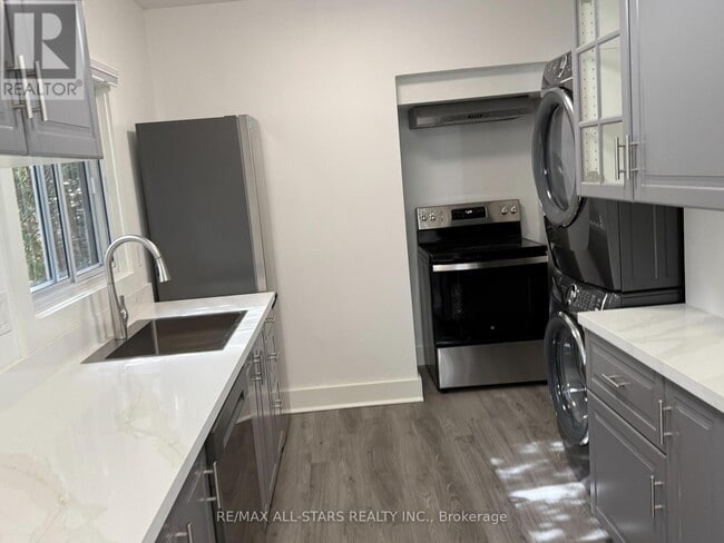 property at 92 Thirty Ninth St