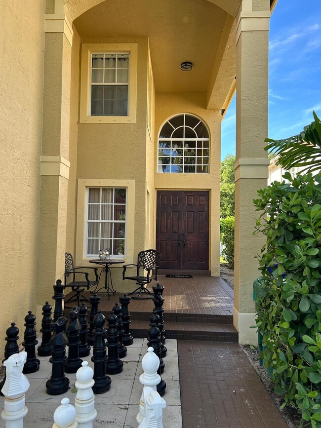 13118 SW 45th Dr in Miramar, FL - Building Photo - Building Photo