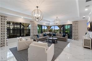 16387 Viansa Wy-Unit -202 in Naples, FL - Foto de edificio - Building Photo