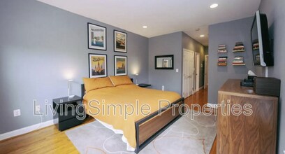317 I St NE in Washington, DC - Building Photo - Building Photo
