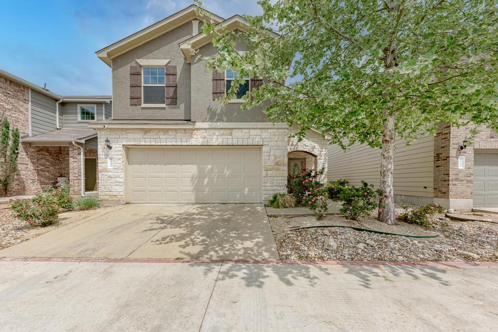 10617 Portico Ln. in Austin, TX - Building Photo