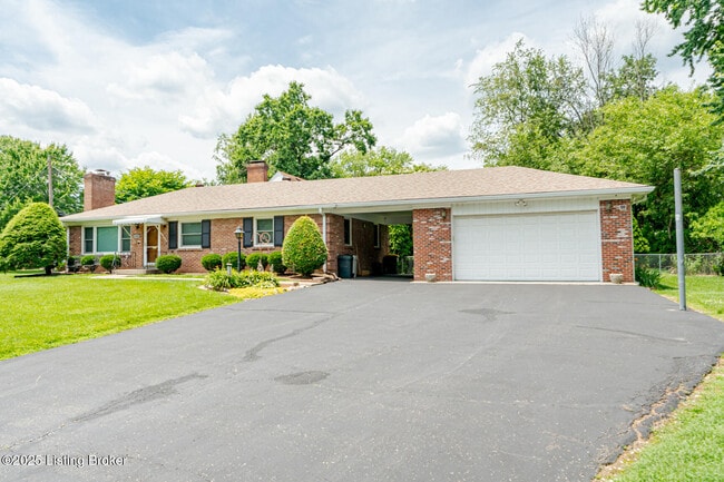 property at 4305 Darbrook Rd