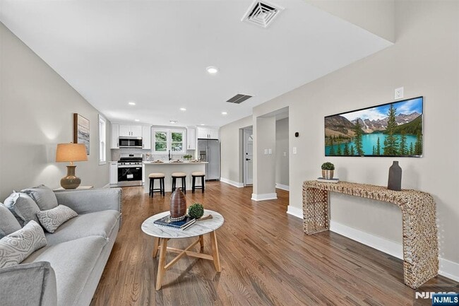 79 Harrison Ave in Waldwick, NJ - Building Photo - Building Photo