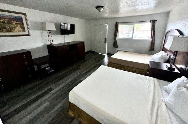 property at 2530 Bloomfield Hwy