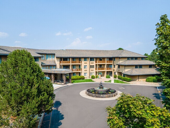 Pueblo Regent Senior Apartments in Pueblo, CO - Building Photo - Building Photo