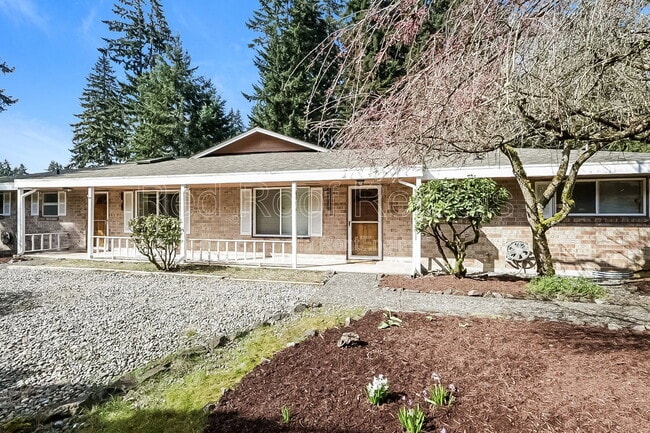 property at 4414 67th Ave W