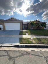 7919 San Felipe St in San Diego, CA - Building Photo - Building Photo