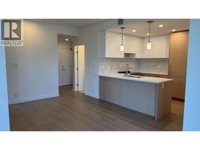 150 James Rd in Port Moody, BC - Building Photo - Building Photo